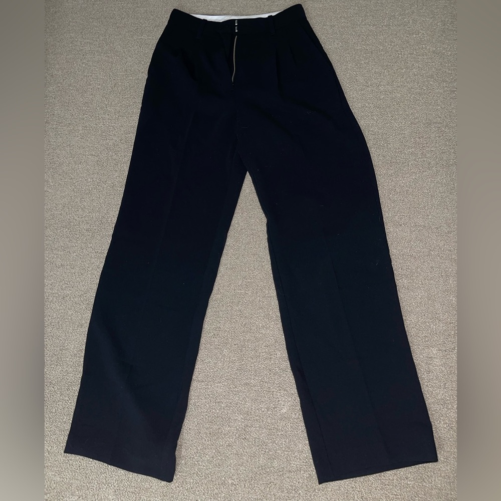 Aritzia Effortless Pants